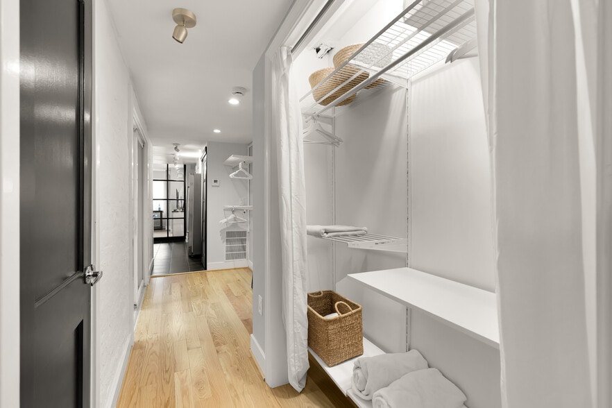 More Photos Of 1829 5th St NW, Washington Apartments For Sale