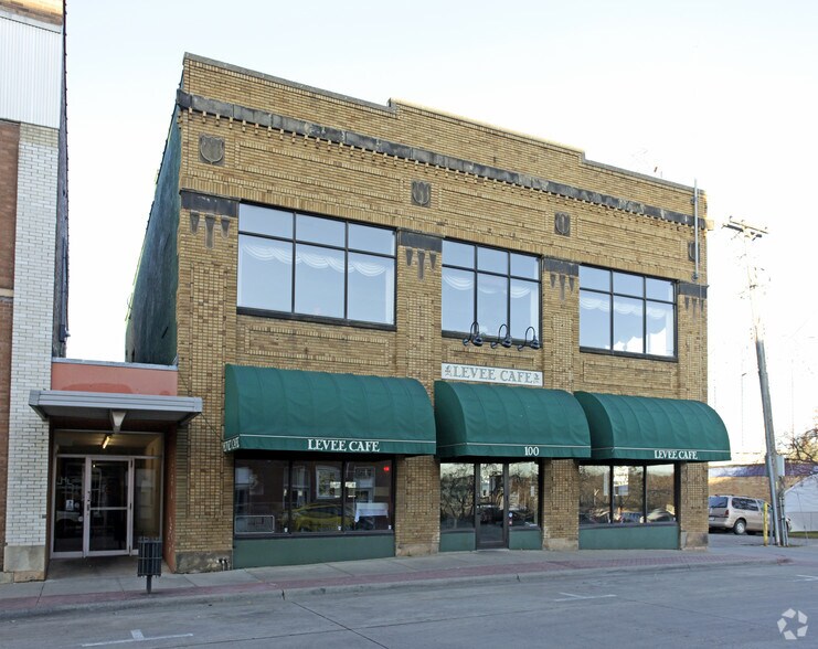 Primary Photo Of 100 Sibley St, Hastings Restaurant For Lease