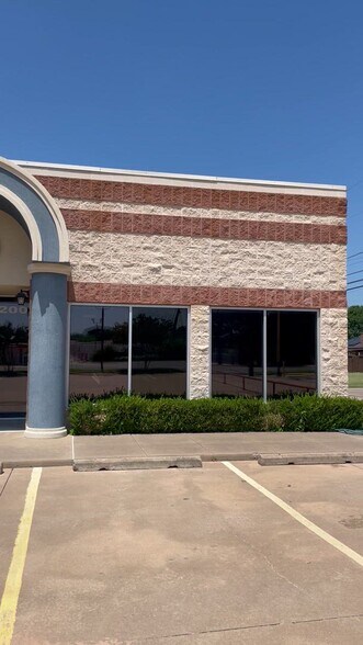 Primary Photo Of 4102 Old Jacksboro Hwy, Wichita Falls Medical For Lease