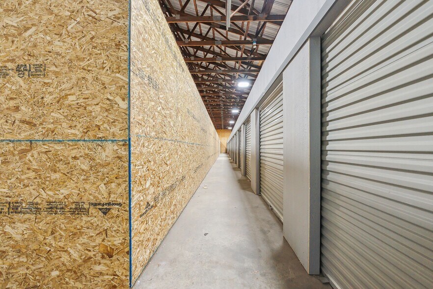 More Photos Of 14 North St, Oneonta Self Storage For Sale