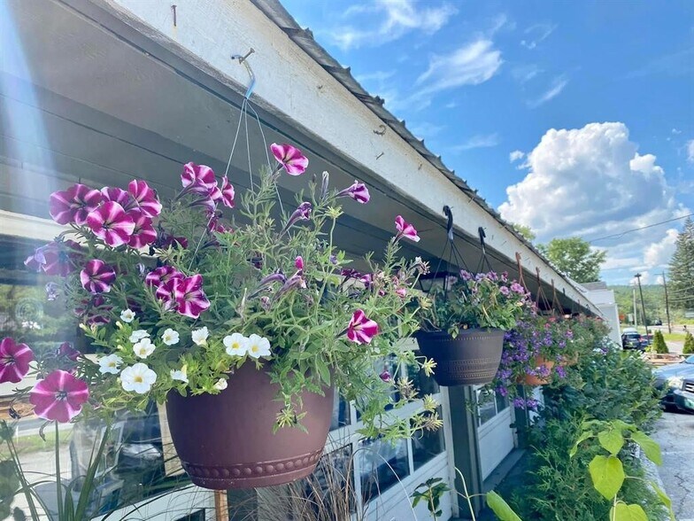 More Photos Of 535 US Route 302, Berlin Storefront For Sale