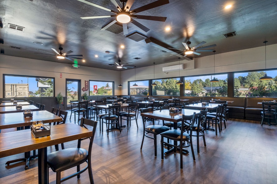 More Photos Of 480 W Deuce of Clubs, Show Low Hotel For Sale