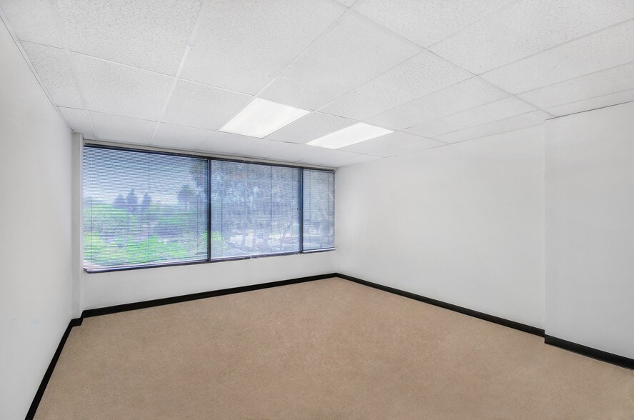 More Photos Of 4810 Beauregard St, Alexandria Office For Lease