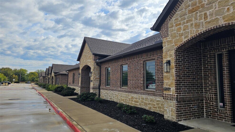 More Photos Of 11619 Independence Parkway, Frisco Medical For Lease