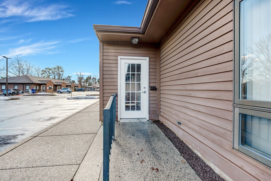 More Photos Of 1163 Route 37 W, Toms River Medical For Lease
