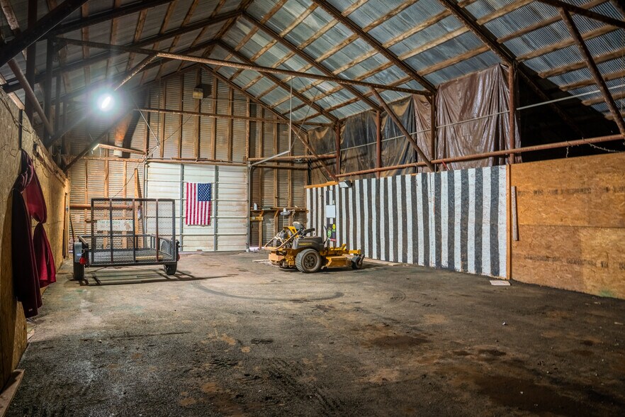 More Photos Of 1002 Old 66 Rd, Hydro Land For Sale