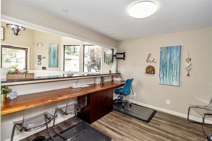 More Photos Of 5380 Central Ave, Hot Springs Office For Sale