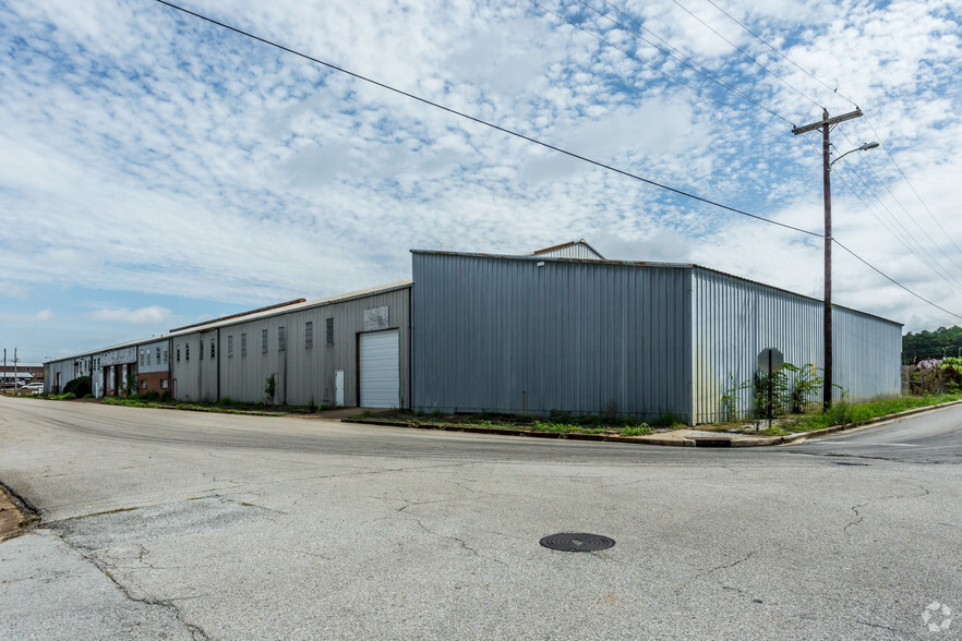 Primary Photo Of 1414 Broadway St, Sheffield Warehouse For Lease