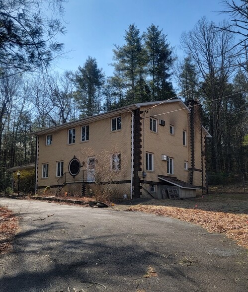 More Photos Of 915-917 NY-212 Hwy, Saugerties Religious Facility For Sale