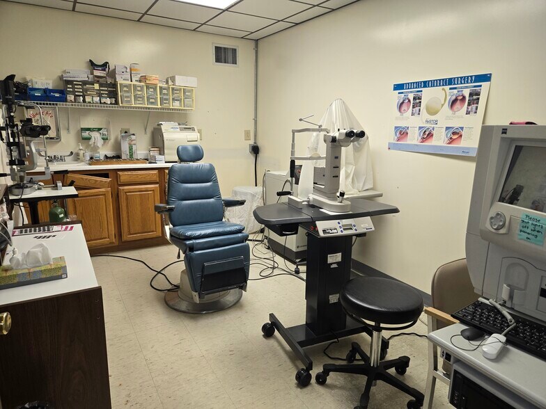 More Photos Of 200 Medical Arts Bldg, Kittanning Medical For Sale