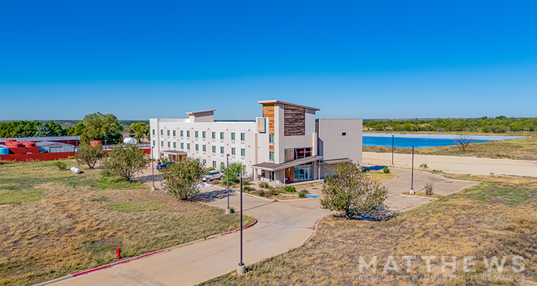 Primary Photo Of 940 W Interstate 20, Colorado City Hotel For Sale