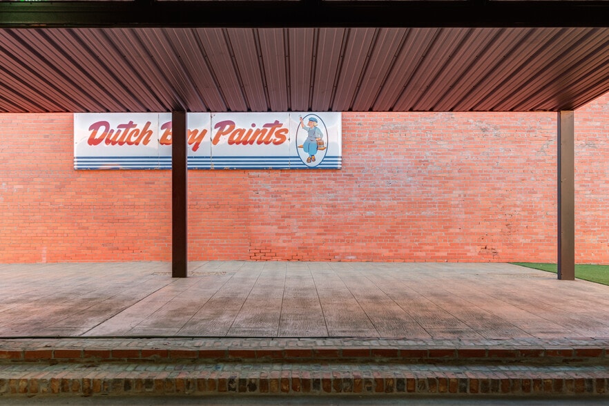 More Photos Of 1213 Crickets Ave, Lubbock Storefront For Lease