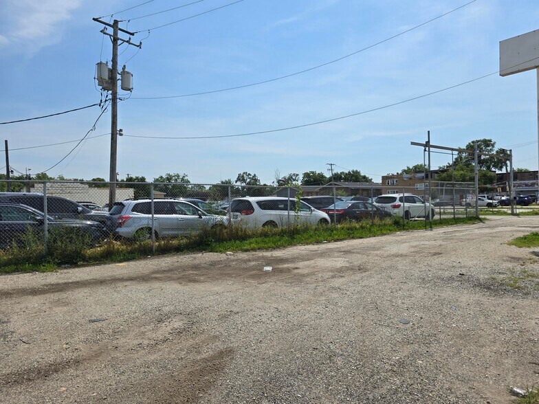 More Photos Of 2305 N Mannheim Rd, Melrose Park Land For Sale