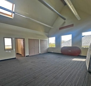 More Photos Of 115 Eastside St NE, Olympia Veterinarian Kennel For Sale