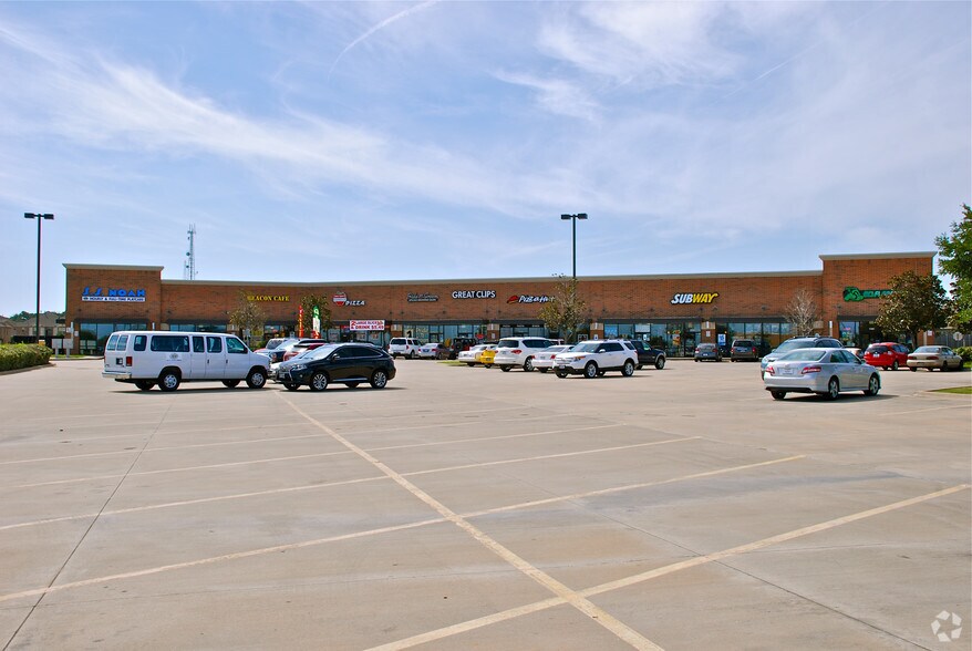 More Photos Of 4516 Golden Triangle Blvd, Keller Freestanding For Sale