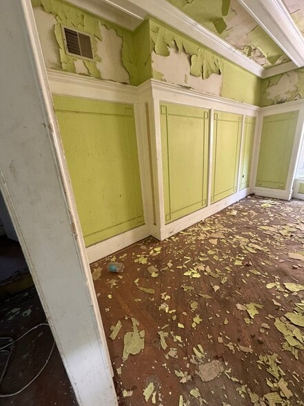 More Photos Of 238 N 53rd St, Philadelphia Funeral Home For Sale