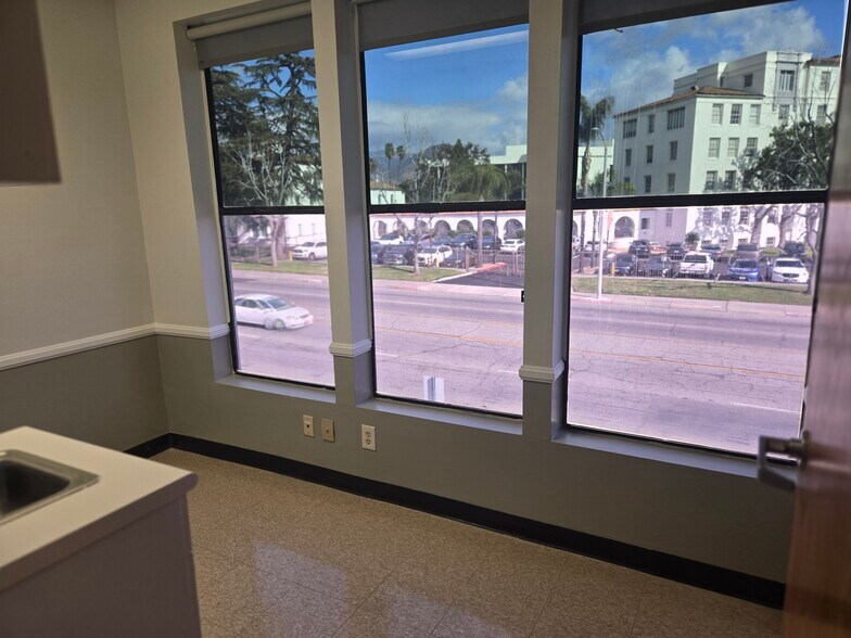 More Photos Of 2150 N Waterman Ave, San Bernardino Medical For Lease