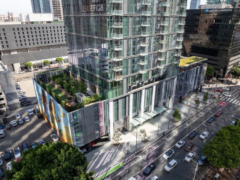 More Photos Of 744 S Figueroa St, Los Angeles Apartments For Lease