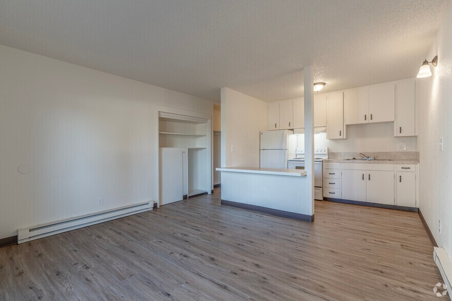 More Photos Of 2510-2560 Broadway St NE, Salem Apartments For Sale