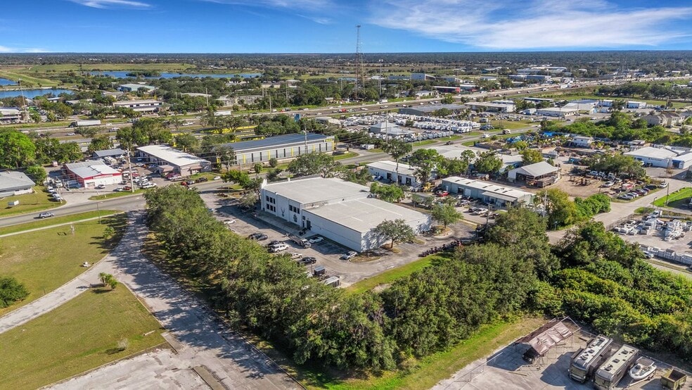 More Photos Of 330 Cattlemen Rd, Sarasota Auto Dealership For Sale