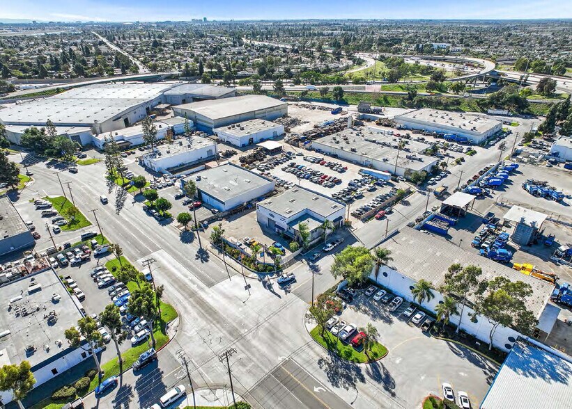 More Photos Of 1193 N Blue Gum St, Anaheim Warehouse For Sale