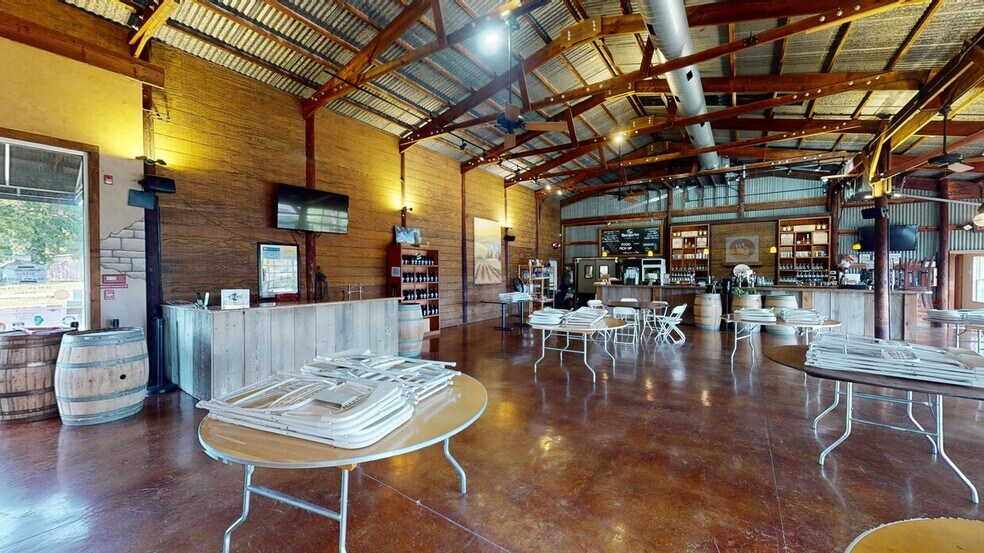 More Photos Of 1720 State Route 15 Belleville IL 62221 Hwy, Belleville Specialty For Sale