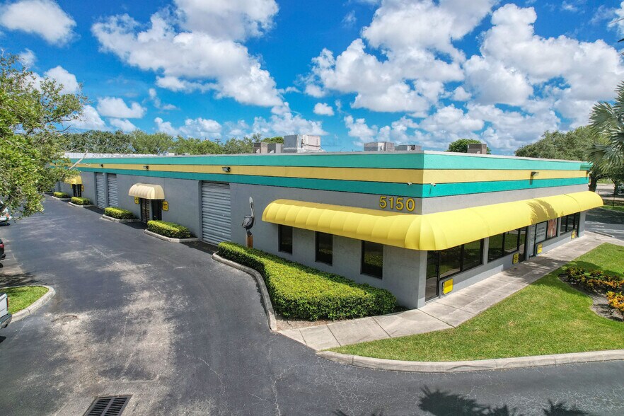 More Photos Of 4990 SW 52nd St, Fort Lauderdale Unknown For Lease