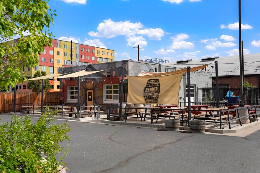 Primary Photo Of 470 Broadway, Denver Restaurant For Lease