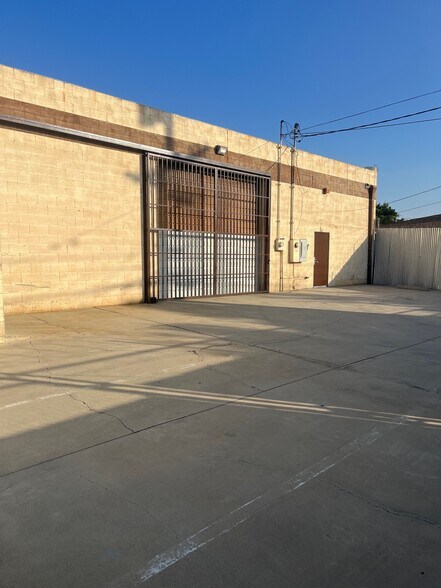 More Photos Of 2535 Merced Ave, South El Monte Warehouse For Lease