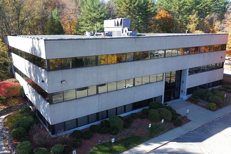 More Photos Of 526 Main St, Acton Office For Lease