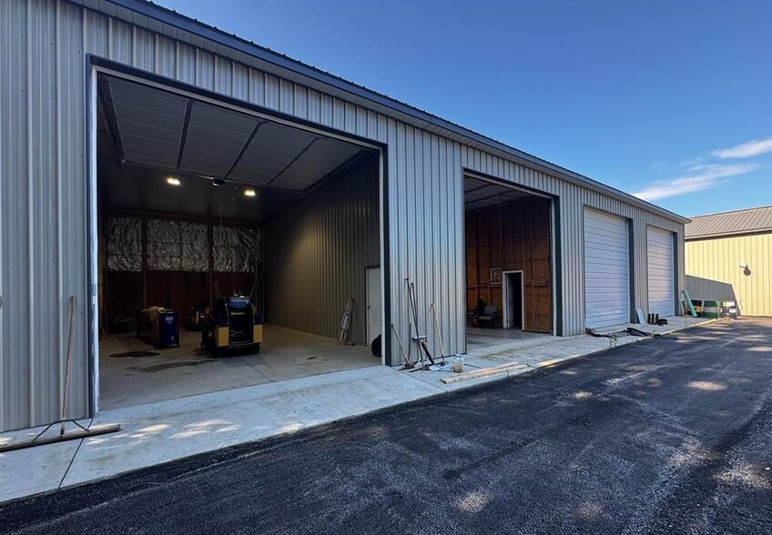 More Photos Of 10631 Bird River Rd, Middle River Light Manufacturing For Lease