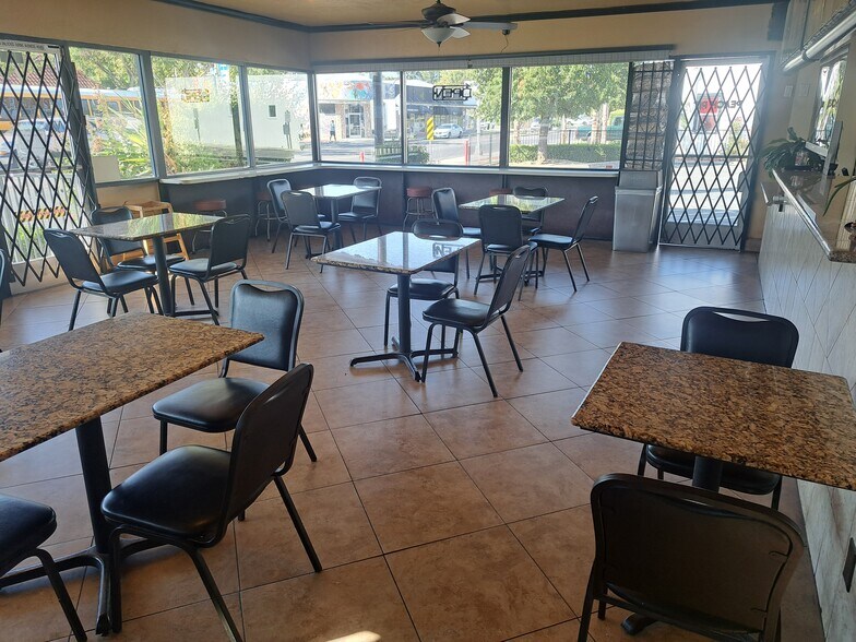 More Photos Of 555 E Olive Ave, Fresno Fast Food For Sale