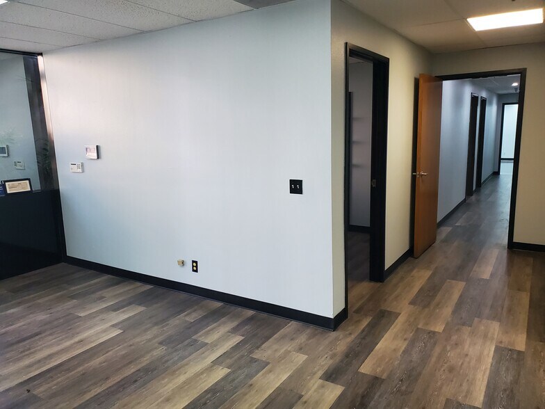 More Photos Of 13880 Magnolia Ave, Chino Warehouse For Lease