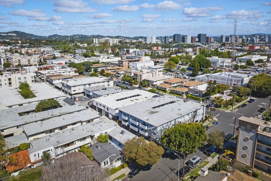More Photos Of 11565 Iowa Ave, Los Angeles Apartments For Sale
