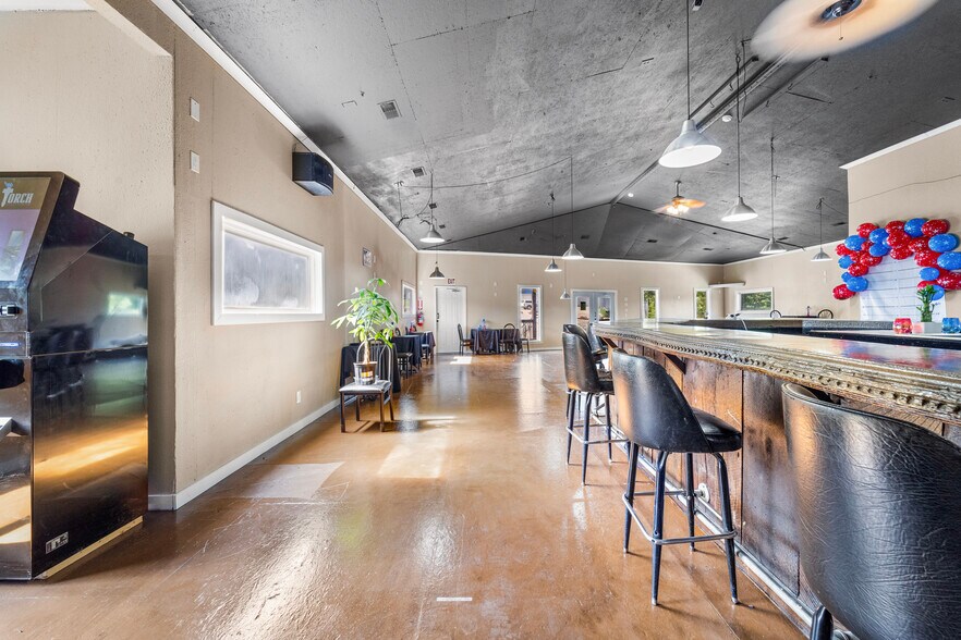 More Photos Of 473 Highway W, Eldon Storefront Retail Residential For Sale