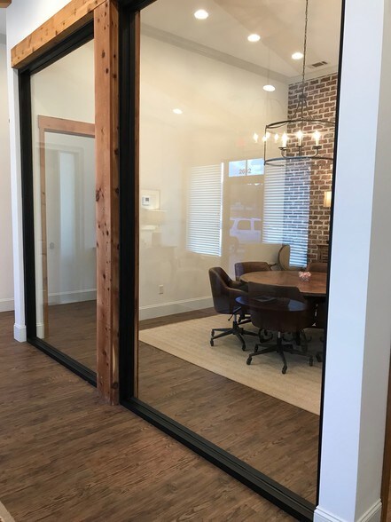 More Photos Of 2692 W Oxford Loop, Oxford Office For Lease