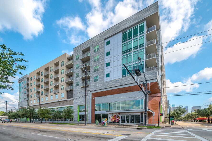 More Photos Of 515 Elgin St, Houston Apartments For Lease