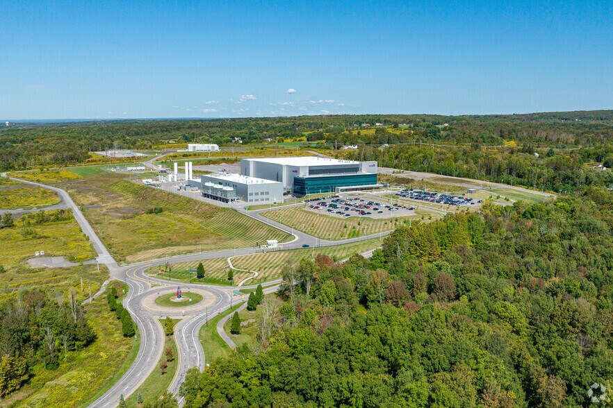 More Photos Of 6520 Mallory Rd, Marcy Land For Sale