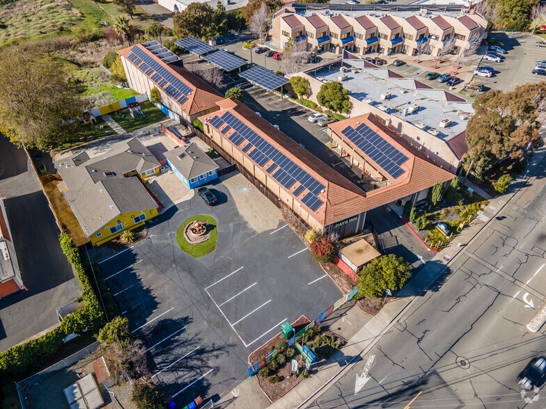 More Photos Of 2600 Appian Way, Pinole Hotel For Sale