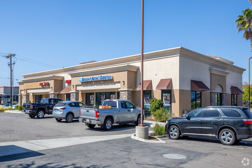 Primary Photo Of 501 W Felicita Ave, Escondido Freestanding For Lease