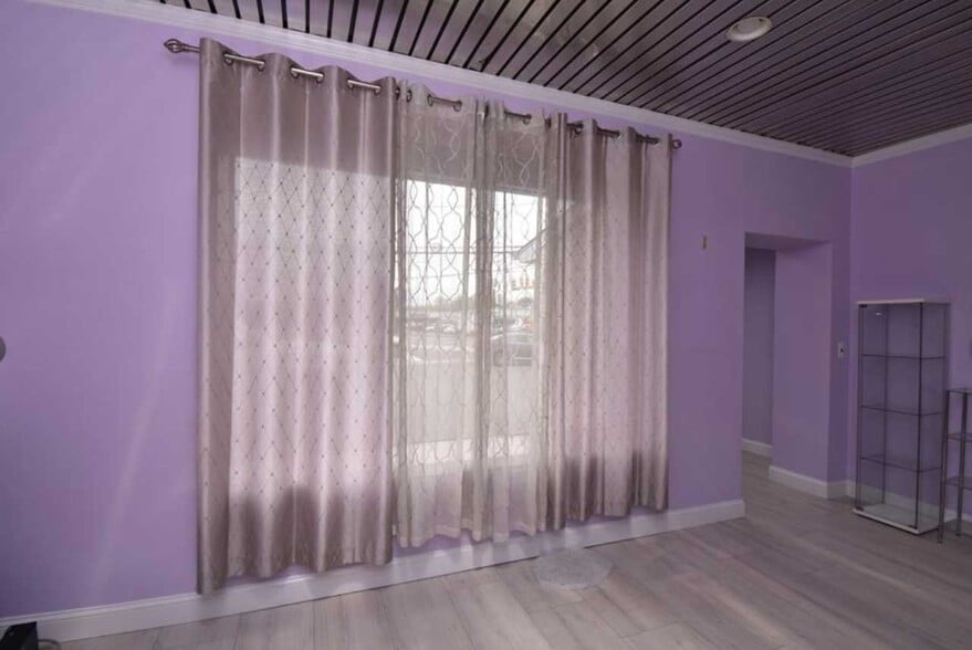 More Photos Of 317 Union Ave, Holbrook Freestanding For Sale