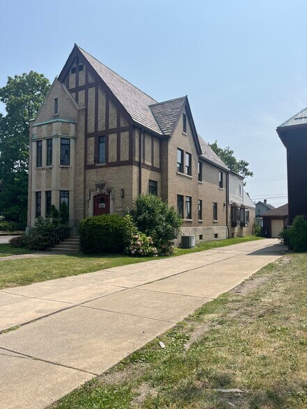 More Photos Of 561 Ridge Rd, Lackawanna Office Residential For Sale