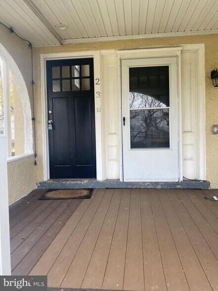 More Photos Of 841 Edge Hill Rd, Glenside Apartments For Sale