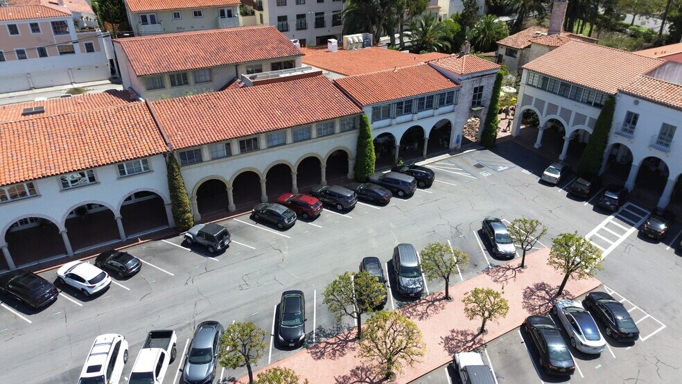 More Photos Of 36 Malaga Cove Plz, Palos Verdes Estates Storefront Retail Office For Lease
