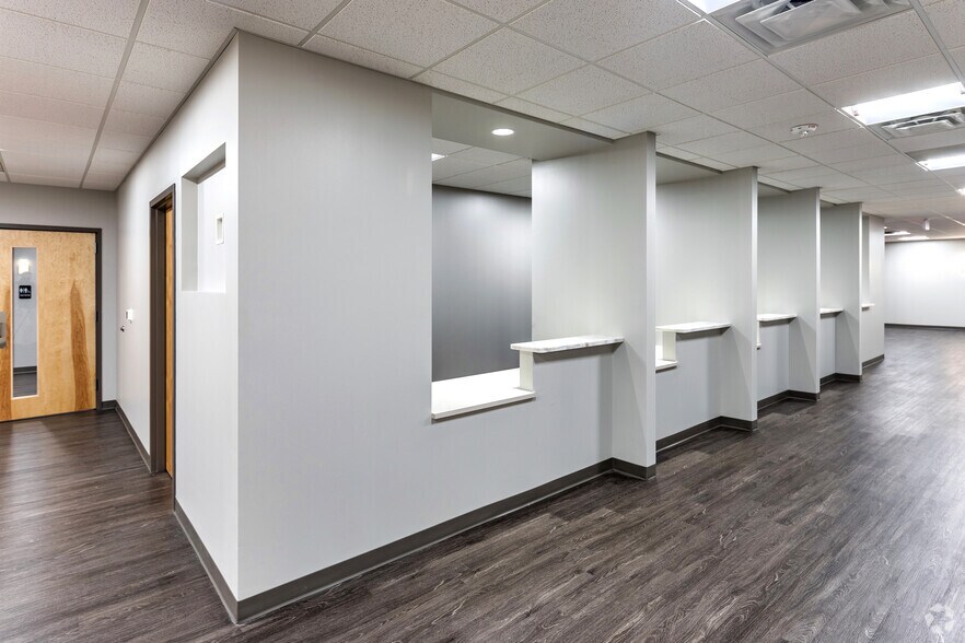 More Photos Of 146 Medical Park Rd, Mooresville Medical For Lease