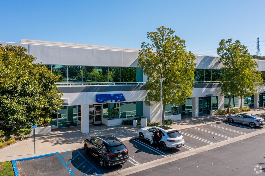 More Photos Of 92 Argonaut, Aliso Viejo Unknown For Lease