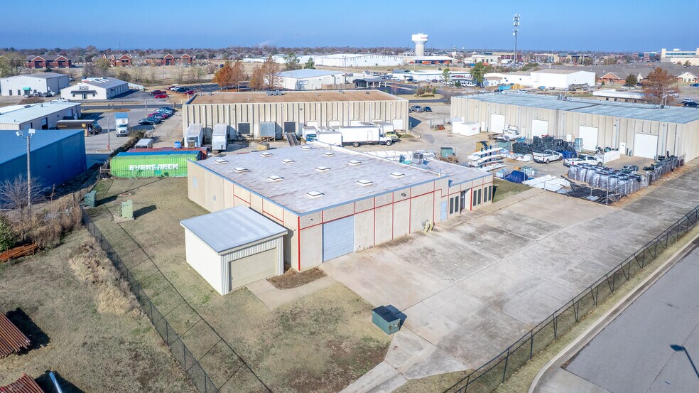 More Photos Of 3152 Broce Dr, Norman Light Manufacturing For Lease