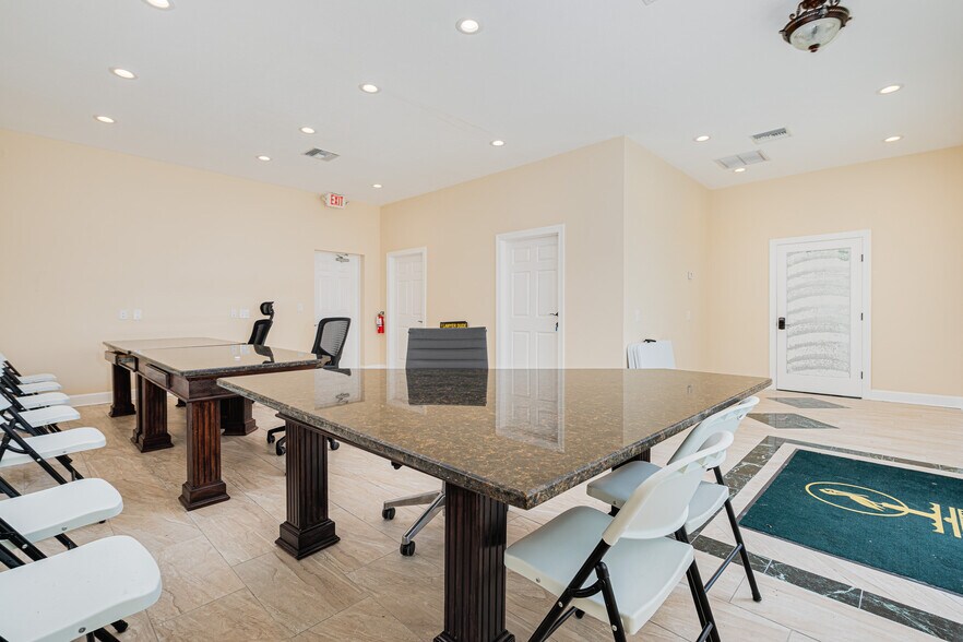 More Photos Of 51 Dunlawton Ave, Port Orange Office For Sale