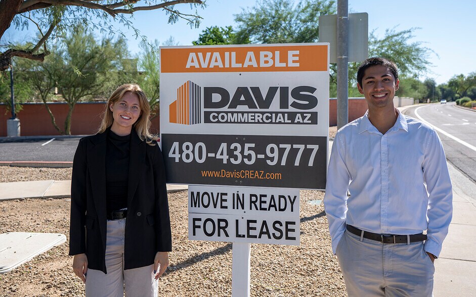 More Photos Of 11111 N Scottsdale Rd, Scottsdale Office For Sale