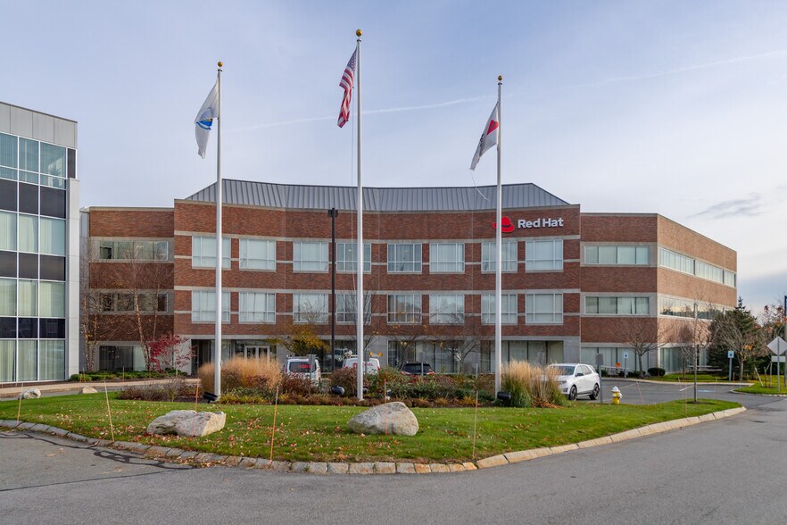 More Photos Of 314 Littleton Rd, Westford Office For Lease